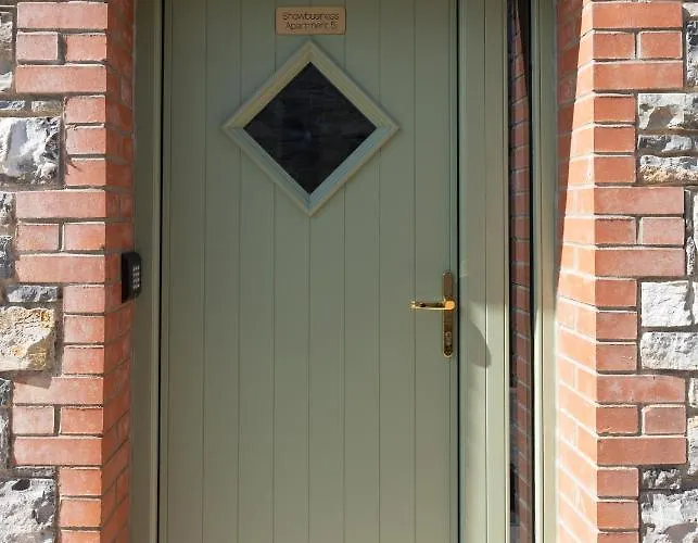 Bective Stud Апартаменты