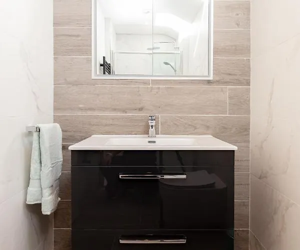 Bective Stud Апартаменты *